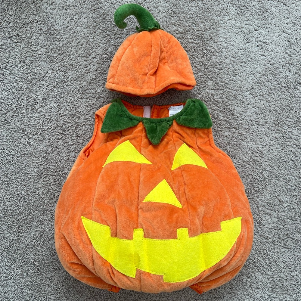 Pottery Barn Kids Jack-O'-Lantern Pumpkin Costume, 2T